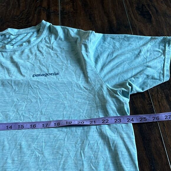 PATAGONIA P-6 LOGO RESPONSIBLY
TEE BIG SKY BLUE size XL 50+ UPF outdoor activity - Picture 5 of 6